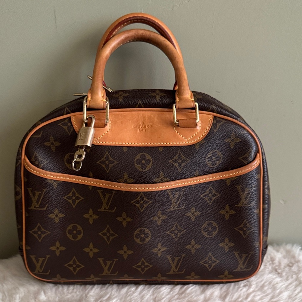 Authentic Louis Vuitton Trouville